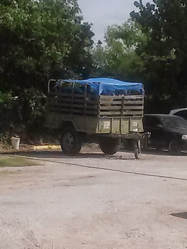 Used Car Dealer «AutoMart Of Dallas», reviews and photos, 719 E State Highway 121, Lewisville, TX 75057, USA