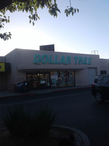 Dollar Store «Dollar Tree», reviews and photos, 8418 Van Nuys Blvd, Panorama City, CA 91402, USA