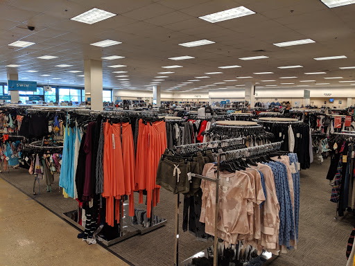 Department Store «Nordstrom Rack Gateway», reviews and photos, 9607 Research Blvd, Austin, TX 78759, USA