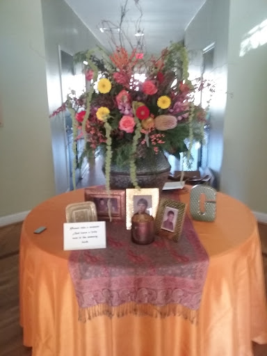 Florist «Foxgloves & Ivy Floral Design Studio», reviews and photos, 484 Moreland Ave NE, Atlanta, GA 30307, USA