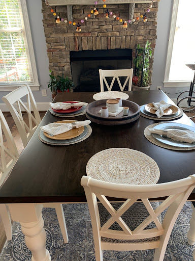 House Cleaning Service «Maid 2 Glimmer - House Cleaning Service in Greensboro», reviews and photos, 1852 Banking St #9911, Greensboro, NC 27408, USA