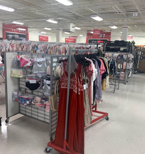 Department Store «T.J. Maxx», reviews and photos, 3500 East-West Hwy, Hyattsville, MD 20782, USA