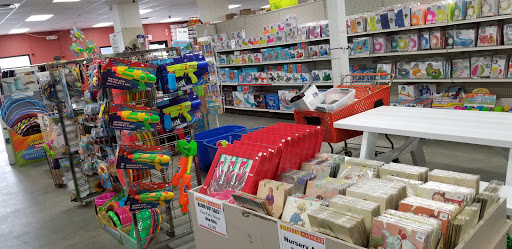 Clothing Store «Discount Madness», reviews and photos, 44 Bridge St, Pelham, NH 03076, USA