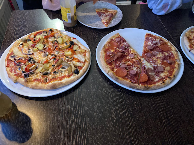 Pappas Pizzaria valby - Pizza