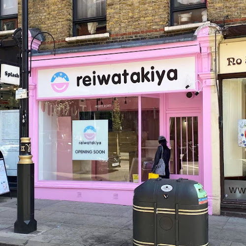 Reviews of Reiwatakiya London in London - Cosmetics store