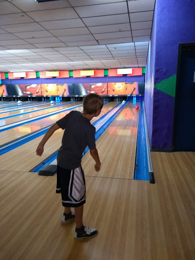 Bowling Alley «Capital Bowl», reviews and photos, 80 Anderson Rd, Frankfort, KY 40601, USA
