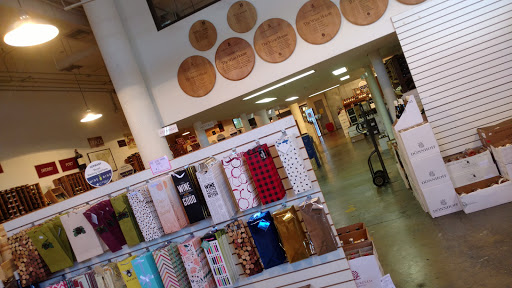 The Wine House, 2311 Cotner Ave, Los Angeles, CA 90064, USA, 