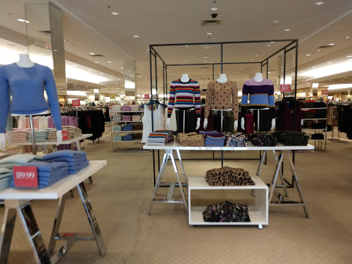Department Store «Lord & Taylor», reviews and photos, 400 NJ-38, Moorestown, NJ 08057, USA