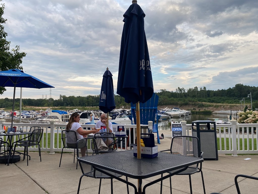 Marina Shores Yacht Club (Open to the Public) 46368