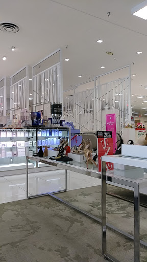 Department Store «Lord & Taylor», reviews and photos, 121 E City Ave, Bala Cynwyd, PA 19004, USA