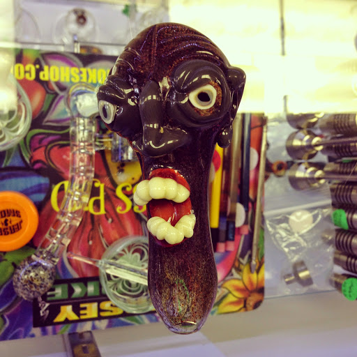 Tobacco Shop «Jersey Smoke», reviews and photos, 84 N Main St, Milltown, NJ 08850, USA