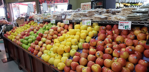 Grocery Store «Top of the Hill Quality Produce», reviews and photos, 5325 NE 4th St, Renton, WA 98059, USA