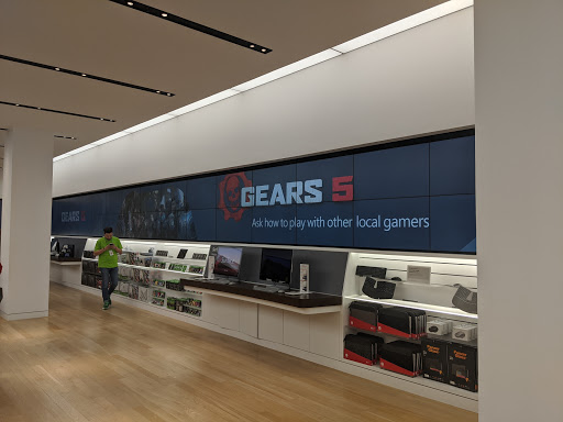Computer Store «Microsoft Store», reviews and photos, 5015 Westheimer Rd A2421, Houston, TX 77056, USA