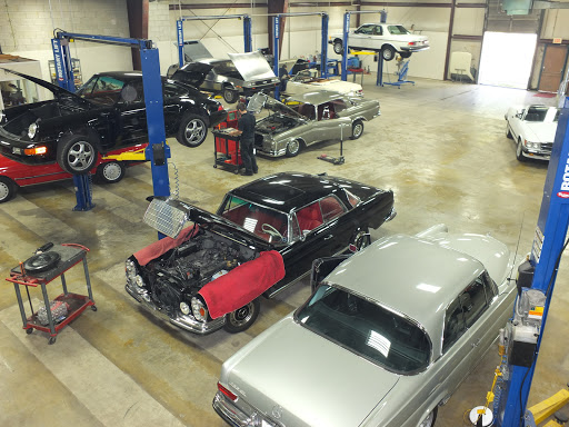 Used Car Dealer «Auto Haus (Williamsburg)», reviews and photos, 212 2nd St, Williamsburg, VA 23185, USA