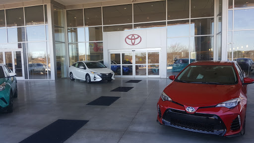 Toyota Dealer «Nalley Toyota Stonecrest», reviews and photos, 7969 Mall Pkwy, Lithonia, GA 30038, USA