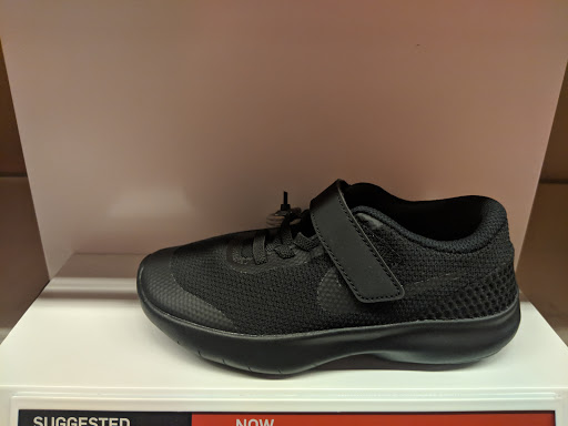 Sporting Goods Store «Nike Factory Store», reviews and photos, 4600 Shelbyville Rd #615, Louisville, KY 40207, USA