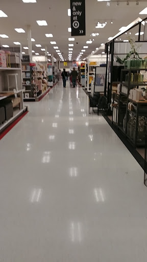 Department Store «Target», reviews and photos, 2401 Coulee Rd, Hudson, WI 54016, USA