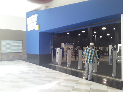 Electronics Store «Best Buy», reviews and photos, 1 Crossgates Mall Rd, Albany, NY 12203, USA