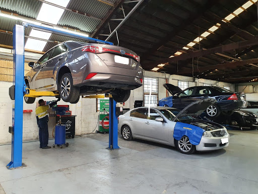 Roma Automotive - Mechanic shops in Auckland | Hybrid battery specialist and car servicing Newlynn | Newlynn vehicle repair shops