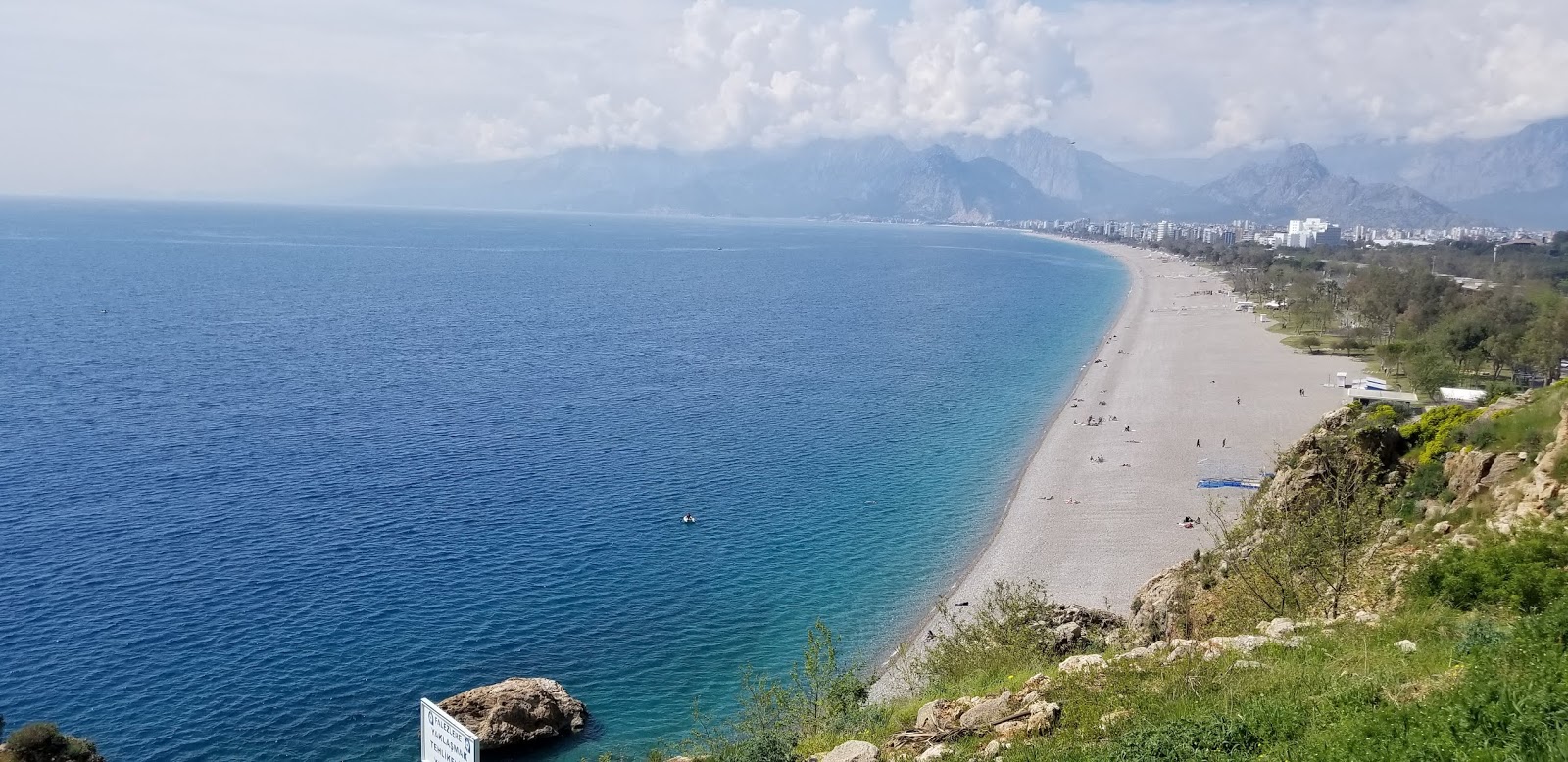 Foto von Antalya Plaj mit lange, gerade küste