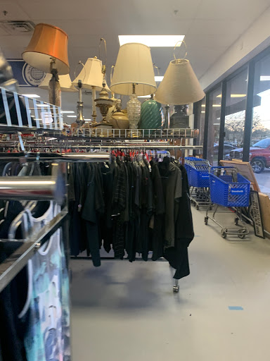 Thrift Store «Goodwill Thrift Store - Southside», reviews and photos, 8101 Southside Blvd #5, Jacksonville, FL 32256, USA