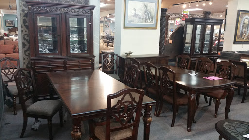 Furniture Store «Royal Furniture Co», reviews and photos, 500 N 19th St, Baton Rouge, LA 70802, USA