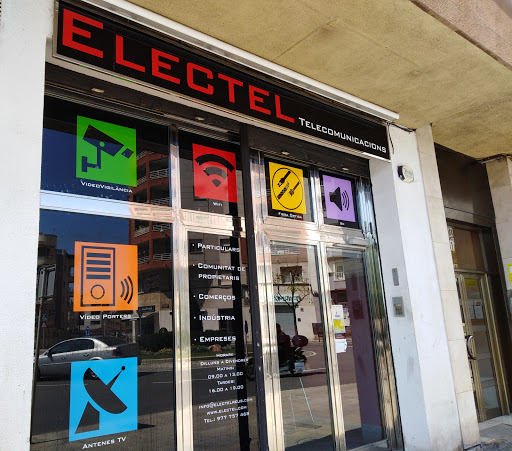 Electel Telecomunicacions | Antenas TV | Parabólicas | Videoporteros | Interfonos | Videovigilancia | Redes Inhalámbricas | Redes Informáticas | Música ambiental en Reus, Tarragona