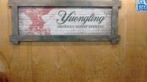 Liquor Store «Point Package Liquors», reviews and photos, 3030 E 10th St, Jeffersonville, IN 47130, USA