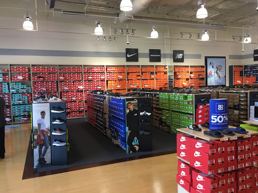 Shoe Store «Rack Room Shoes», reviews and photos, 10984 Parkside Dr, Knoxville, TN 37934, USA