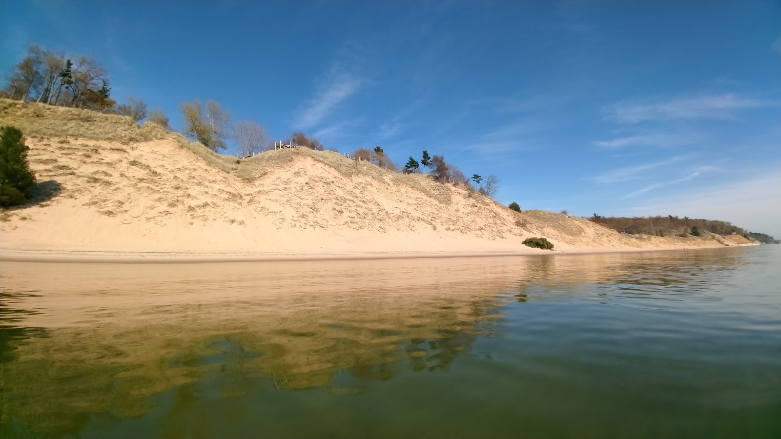 Fotografija Muskegon Beach z dolga ravna obala