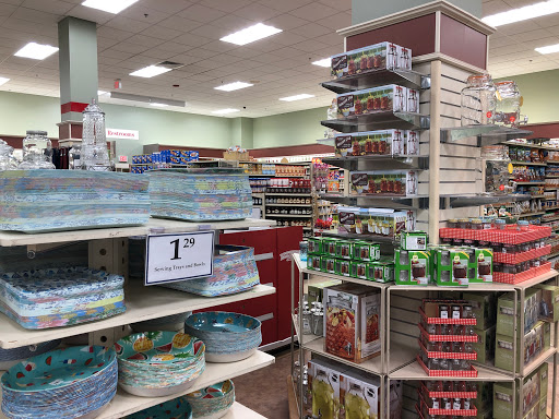 Home Goods Store «Christmas Tree Shops», reviews and photos, 365 US-206, Bridgewater, NJ 08807, USA