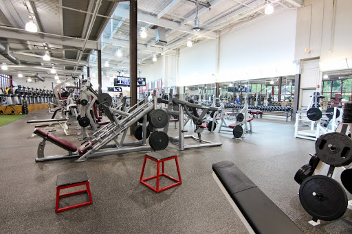 Gym «The Edge Fitness Clubs Milford», reviews and photos, 125 Old Gate Ln, Milford, CT 06460, USA