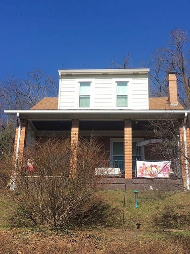 Roofing Contractor «Ireland Contracting», reviews and photos, 2407 E Springwood Dr, Glenshaw, PA 15116, USA