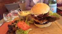 Hamburger du Restaurant La Cabane à Sausset-les-Pins - n°6