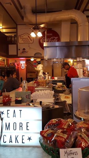 American Restaurant «Star Drug Store», reviews and photos, 510 23rd St, Galveston, TX 77550, USA