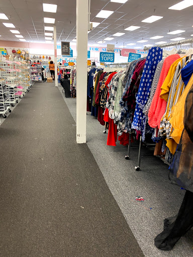 Clothing Store «Citi Trends», reviews and photos, 3205 S Cobb Dr a, Smyrna, GA 30080, USA