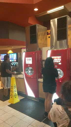 Movie Theater «AMC Showplace Cicero 14», reviews and photos, 4779 W Cermak Rd, Cicero, IL 60804, USA