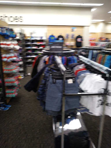 Department Store «Nordstrom Rack Towne Place at Garden State Park», reviews and photos, 951 Haddonfield Rd a, Cherry Hill, NJ 08002, USA