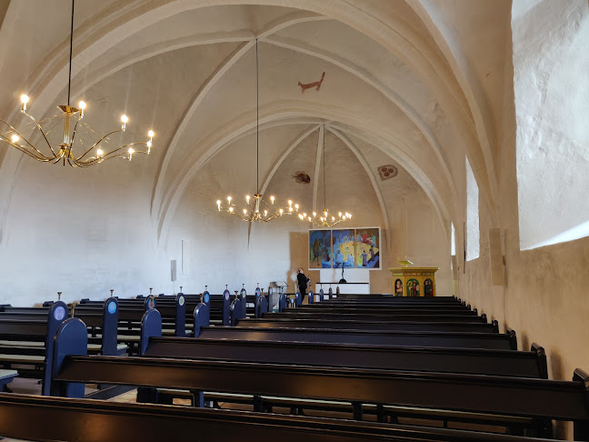 Anmeldelser af Bregnet Kirke i Ebeltoft - Kirke