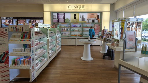 Hair Salon «Ulta Beauty», reviews and photos, 977 Emmet St N, Charlottesville, VA 22903, USA