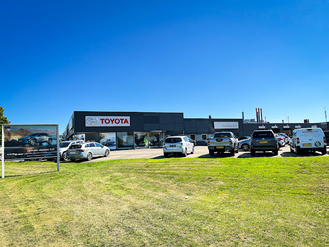 Via Biler Toyota Aarhus Syd - Bilforhandler