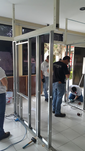 Plasterboard installers in Puebla