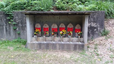 国府の六地蔵