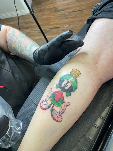 Explore mom and dad tattoo ideas, creative tattoo ideas in Caldwell, available at Blue Ring Studio Tattoo & Piercing