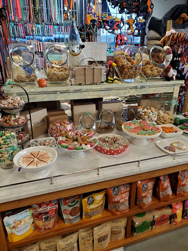 Pet Supply Store «Pet Barn», reviews and photos, 8191 Maple Lawn Blvd, Fulton, MD 20759, USA