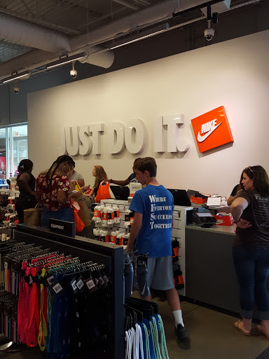 Sporting Goods Store «Nike Factory Store», reviews and photos, 1000 PA-611 #120, Tannersville, PA 18372, USA