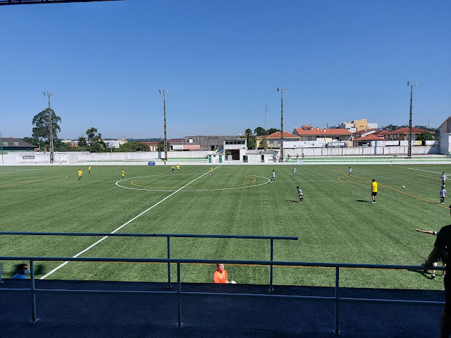 Avaliações doErmesinde Sport Clube 1936 em Valongo - Campo de futebol