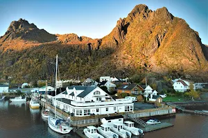 Lofoten Rorbuer AS image