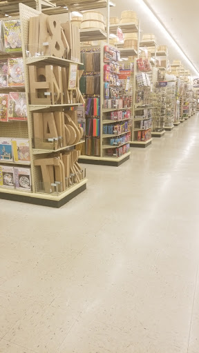 Craft Store «Hobby Lobby», reviews and photos, 7061 W 159th St B, Tinley Park, IL 60477, USA