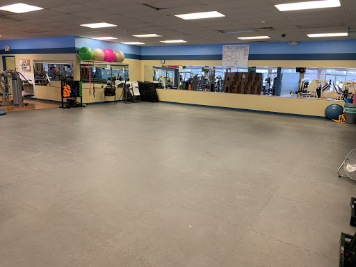 Health Club «Family Fitness of Norton Shores», reviews and photos, 1052 E Sternberg Rd, Norton Shores, MI 49444, USA